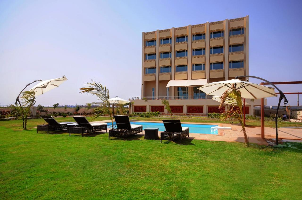 فندق ريجينتا سنترال هيستيا داهيج Dahej المظهر الخارجي الصورة